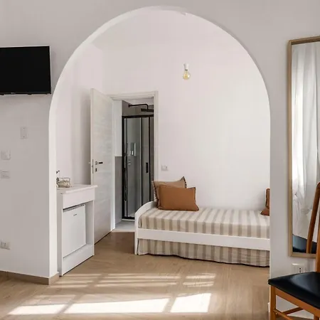 Radici Gasthuis Campofelice Di Roccella